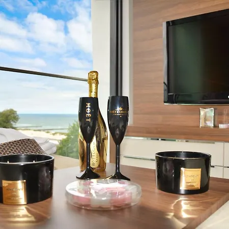 Lejlighed Marine Prywatny Widok Na Morze Basen Sauna Jacuzzi 5 Pietro Kołobrzeg