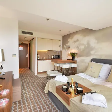 Marine Prywatny Widok Na Morze Basen Sauna Jacuzzi 5 Pietro Apartment