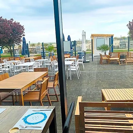 Διαμέρισμα Marine Prywatny Widok Na Morze Basen Sauna Jacuzzi 5 Pietro Kołobrzeg