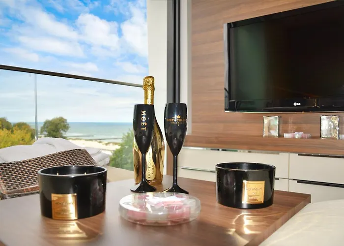 Apartament Marine Prywatny Widok Na Morze Basen Sauna Jacuzzi 5 Pietro Kołobrzeg